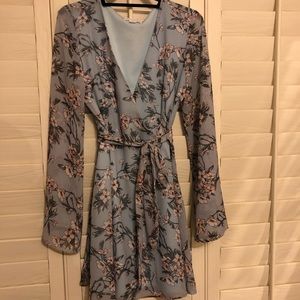 Floral bell sleeve dress